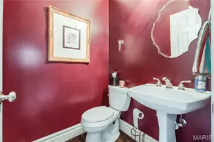 808 Payson Dr, Olivette, MO 63132 - Photo 8