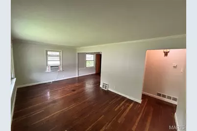 1131 Darr Drive, Saint Louis, MO 63137 - Photo 4