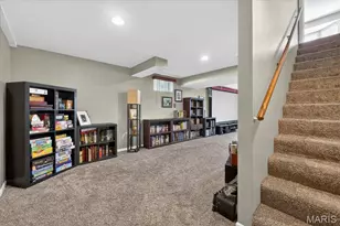 4062 Bristol Bay Dr, Saint Charles, MO 63304 - Photo 8