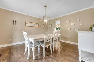 2134 Woodlet Park Dr, Chesterfield, MO 63017 - Photo 8