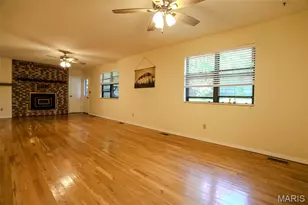 1804 Zehm Ave, Poplar Bluff, MO 63901 - Photo 8