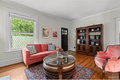 879 Greeley Avenue, Saint Louis, MO 63119 - Photo 6