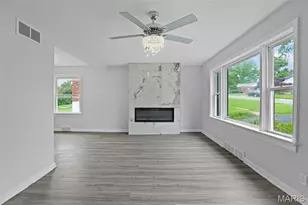 826 Fontaine Pl, Saint Louis, MO 63137 - Photo 6