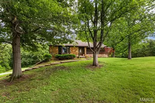 1114 Jacob Ln, Festus, MO 63028 - Photo 2