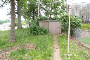 379 Porchester Dr, Lemay, MO 63125 - Photo 2