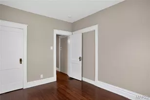 9007 Forest Ave, Saint Louis, MO 63114 - Photo 12