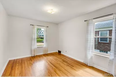 5414 Lindenwood Avenue, Saint Louis, MO 63109 - Photo 20