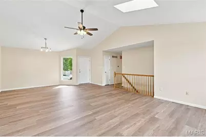 1747 Coachway Lane, Hazelwood, MO 63042 - Photo 4