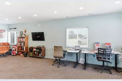 8600 Manchester Road, Saint Louis, MO 63144 - Photo 10