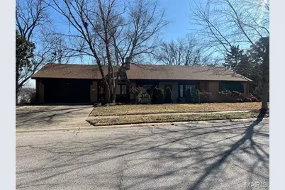 3540 Wintergreen Lane, Saint Louis, MO 63125 - Photo 1