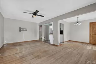 3209 Lynros Dr, Saint Ann, MO 63074 - Photo 2