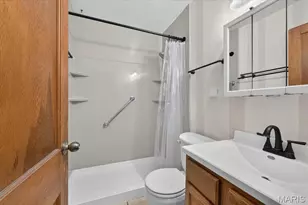 3209 Lynros Dr, Saint Ann, MO 63074 - Photo 12