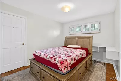 9211 Old Bonhomme Road, Olivette, MO 63132 - Photo 16
