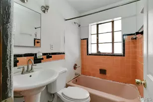 6949 Claremore Dr, Saint Louis, MO 63121 - Photo 6