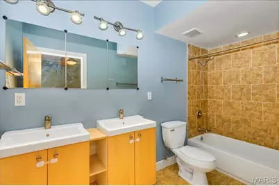 4228 McPherson Avenue #114, Saint Louis, MO 63108 - Photo 2