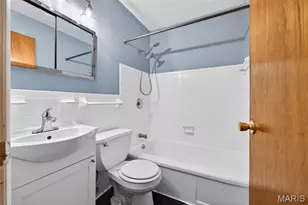4849 Mohegan Dr, Saint Louis, MO 63123 - Photo 28