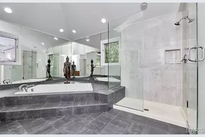 13600 Park Place Court, Town and Country, MO 63131 - Photo 34