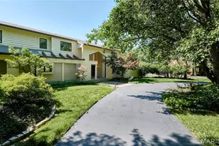 13600 Park Pl Ct, Town and Country, MO 63131 - Photo 8