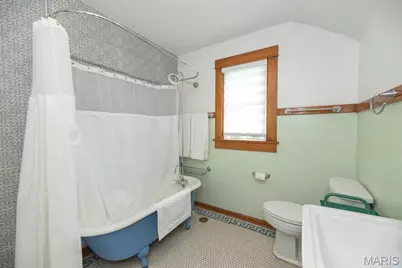20 Lawn Place, Saint Louis, MO 63110 - Photo 24