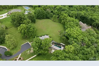 10700 Starhill Drive, Saint Louis, MO 63128 - Photo 70