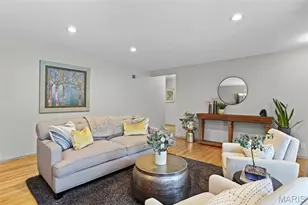 68 Willmore Rd, Saint Louis, MO 63109 - Photo 8