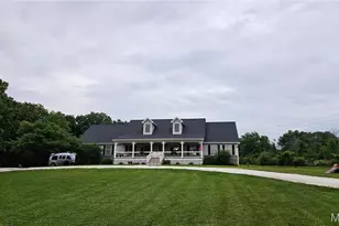 406 Ravenwood Dr, Troy, MO 63379 - Photo 1