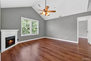 16560 Victoria Crossing Dr, Grover, MO 63040 - Photo 4