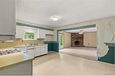430 Nantucket Drive, Saint Charles, MO 63301 - Photo 4
