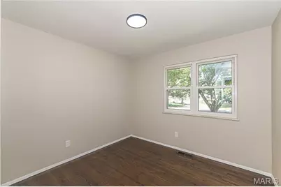 11848 Foxwood Drive, Maryland Heights, MO 63043 - Photo 16