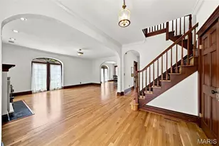 7249 Maryland Ave, University City, MO 63130 - Photo 12