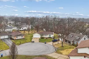 14 Dogwood Ct, Saint Peters, MO 63376 - Photo 32