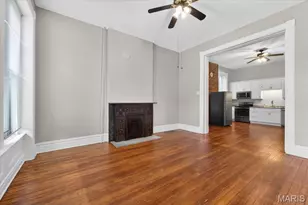 2416 S 13th St, Saint Louis, MO 63104 - Photo 2