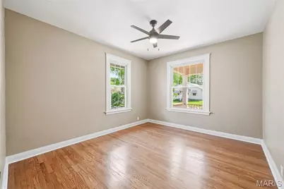 2537 Bredell Avenue, Maplewood, MO 63143 - Photo 32