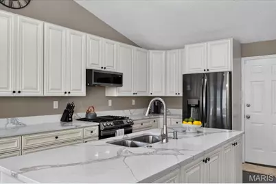 400 Lexington Court, Imperial, MO 63052 - Photo 8