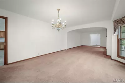 11700 Bayfield Lane, Saint Louis, MO 63128 - Photo 18