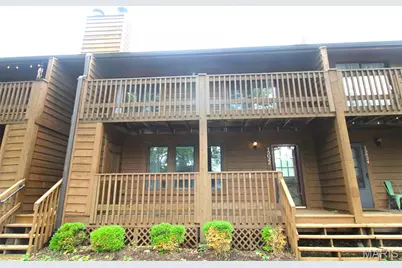 15022 Baxter Village Drive, Chesterfield, MO 63017 - Photo 2