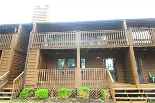 15022 Baxter Village Dr, Chesterfield, MO 63017 - Photo 2