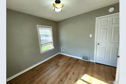 405 Tower Grove Place, Saint Charles, MO 63301 - Photo 18