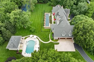 760 Kent Rd, Ladue, MO 63124 - Photo 56