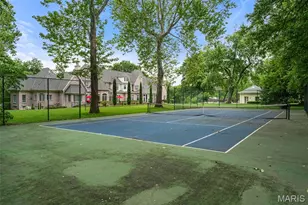 760 Kent Rd, Ladue, MO 63124 - Photo 66