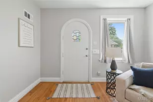 2637 Melvin Ave, Brentwood, MO 63144 - Photo 2