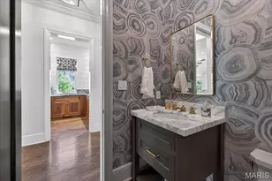 136 N Brentwood Blvd, Clayton, MO 63105 - Photo 22