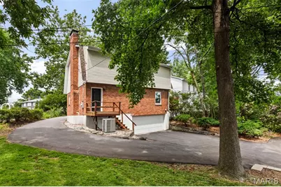 8562 Colonial Lane, Ladue, MO 63124 - Photo 50