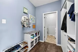 1649 Willowbrooke Manors Ct, Saint Louis, MO 63146 - Photo 16