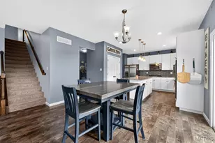 1649 Willowbrooke Manors Ct, Saint Louis, MO 63146 - Photo 10