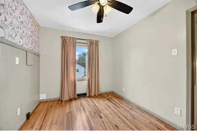 1033 Perry Street, Saint Charles, MO 63301 - Photo 22