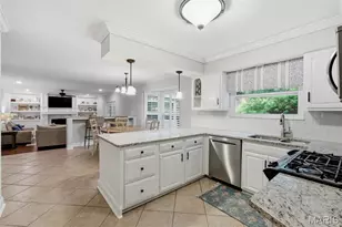 2730 Diamond Ridge Ln, Des Peres, MO 63131 - Photo 12