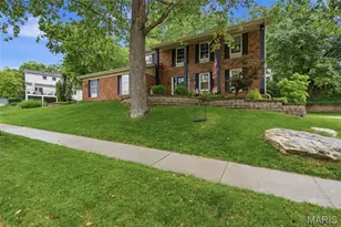 2730 Diamond Ridge Ln, Des Peres, MO 63131 - Photo 1