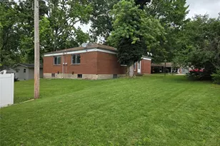 3605 Gordon Ave, Saint Louis, MO 63114 - Photo 6
