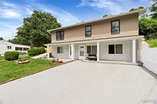 9986 Lark Ave, Saint Louis, MO 63125 - Photo 2